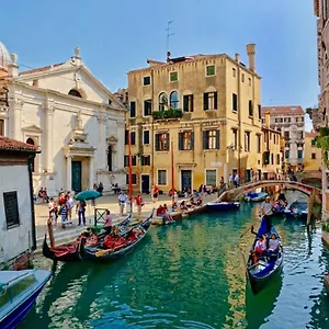 Apartment Ca Cicogna Air Conditioning And Fast Wifi, Location, Venedig