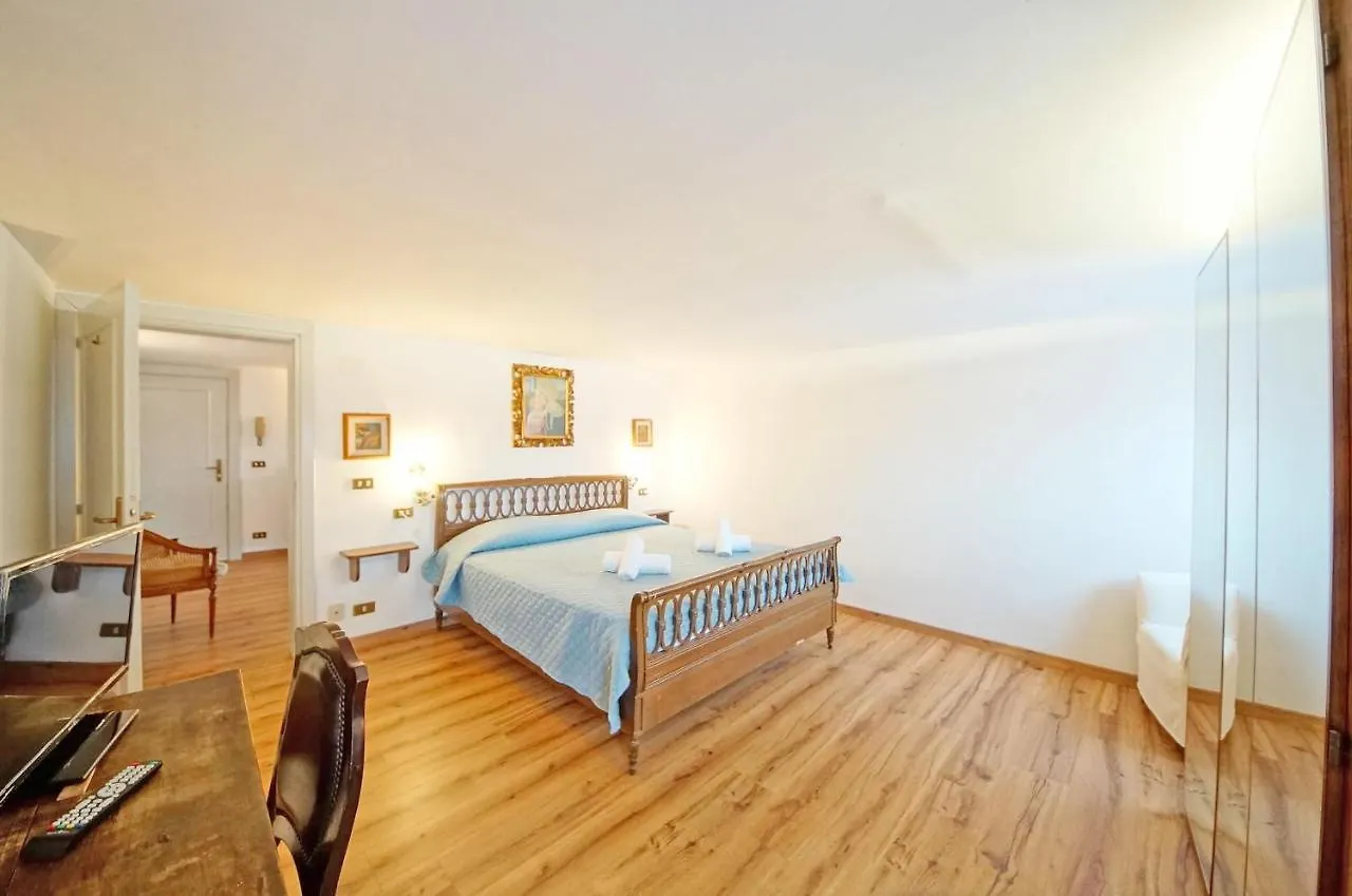 Dolcevita Apartments N 304 Rialto Mercato Venice
